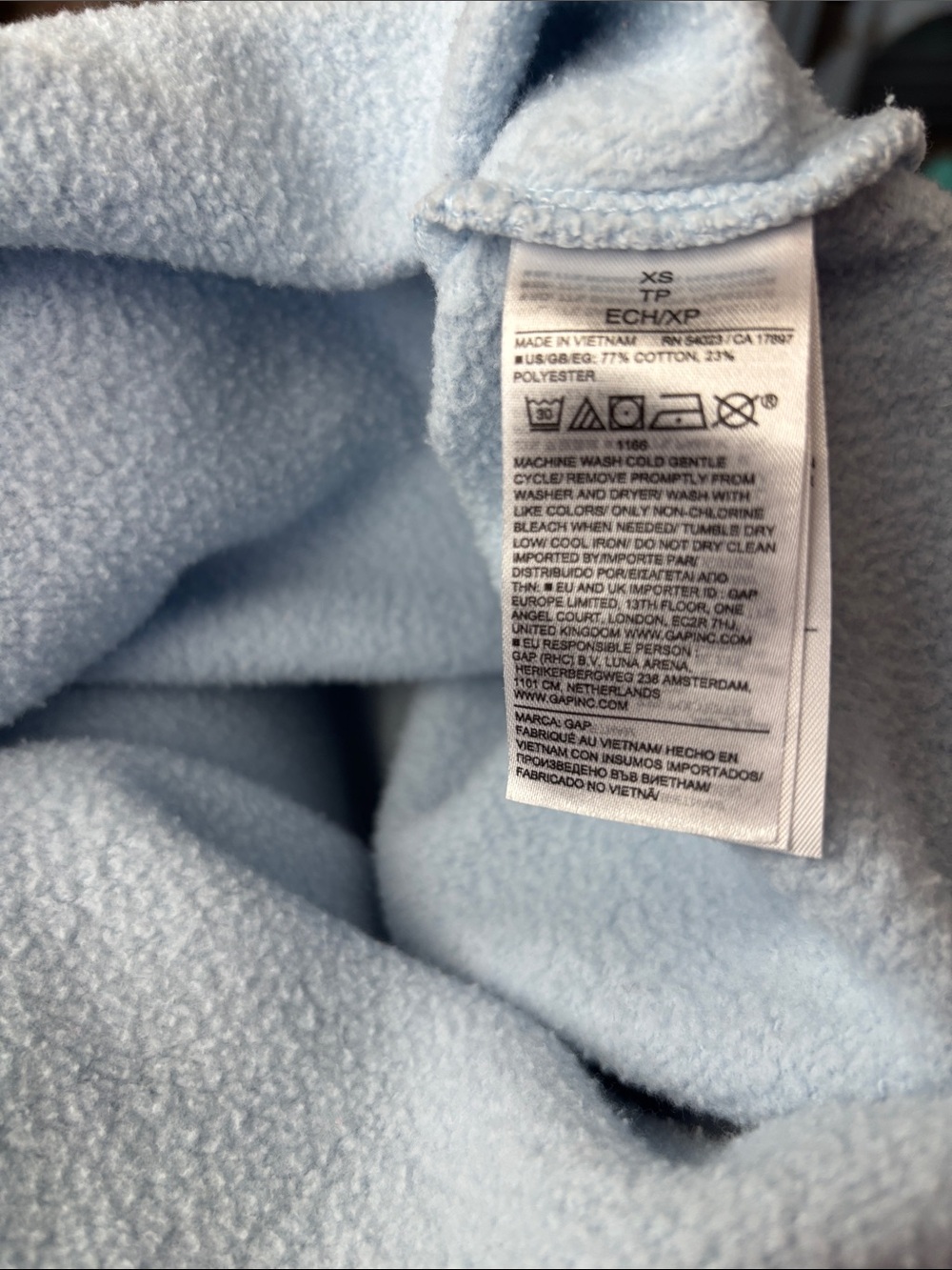 Gap VintageSoft Wedge Crew Light Blue Crew Sweatshirt - Picture 8 of 9